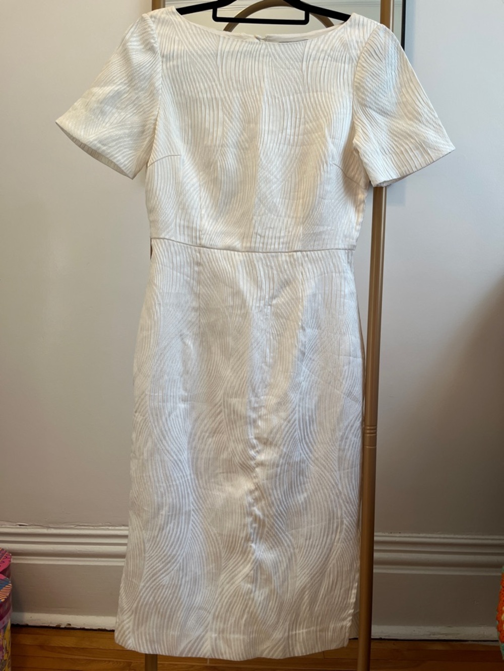 H&M White Textured Short-Sleeve Midi Dress